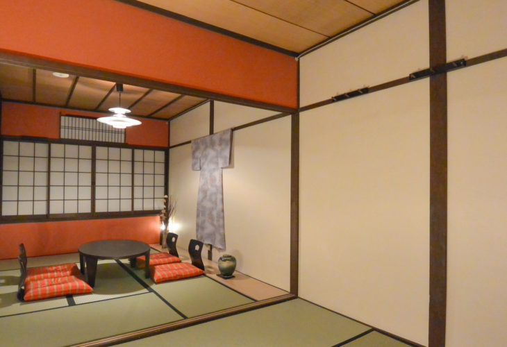 和室 Japanese room Kyoto guesthouse 京都 宿泊